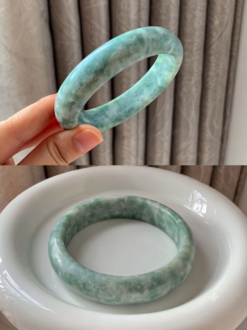 Vòng Ngọc Liền Xanh Lam Ngọc (M20)