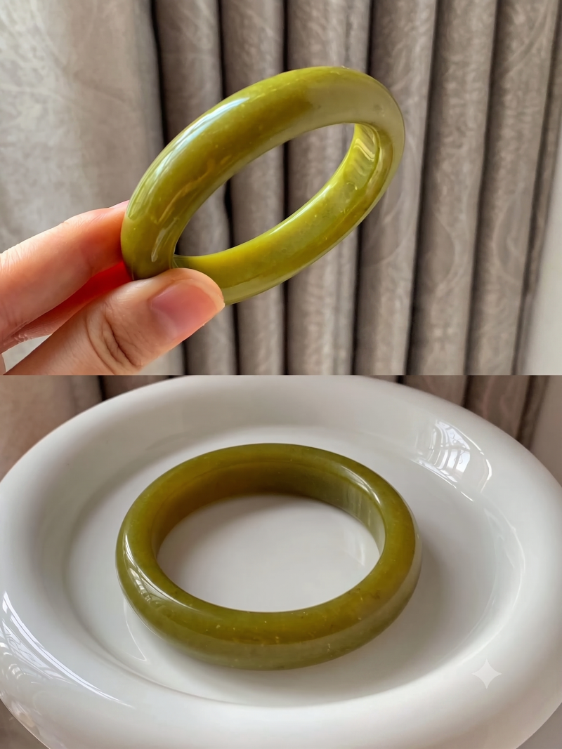Vòng Ngọc Liền Vàng Olive Trầm (M15)