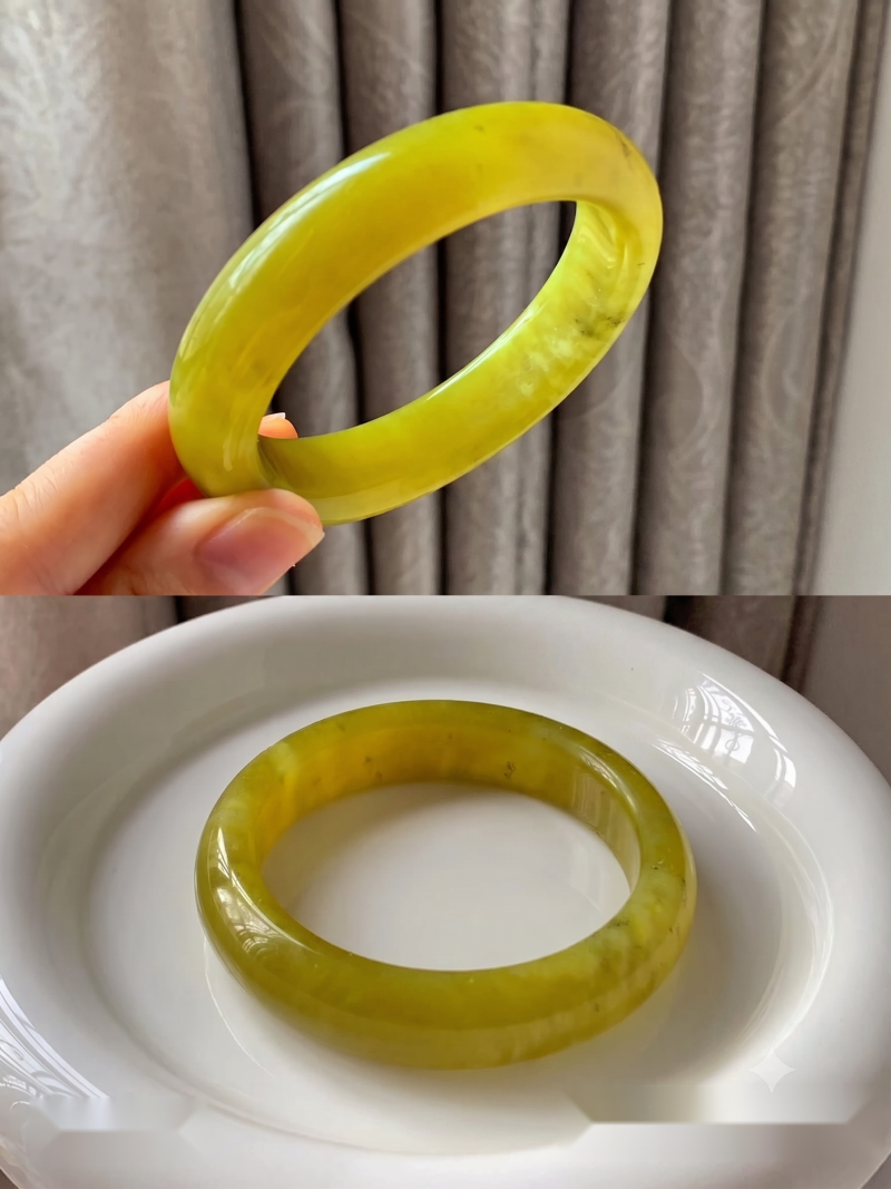 Vòng Ngọc Liền Vàng Olive (M02)